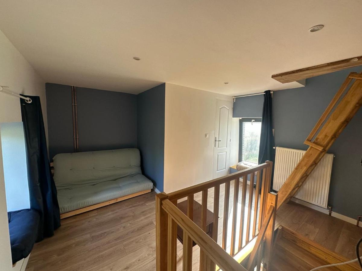 Gite Confortable Au Milieu Des Pres - La Ferme De Montigny Neauphe-Sur-Dive Εξωτερικό φωτογραφία