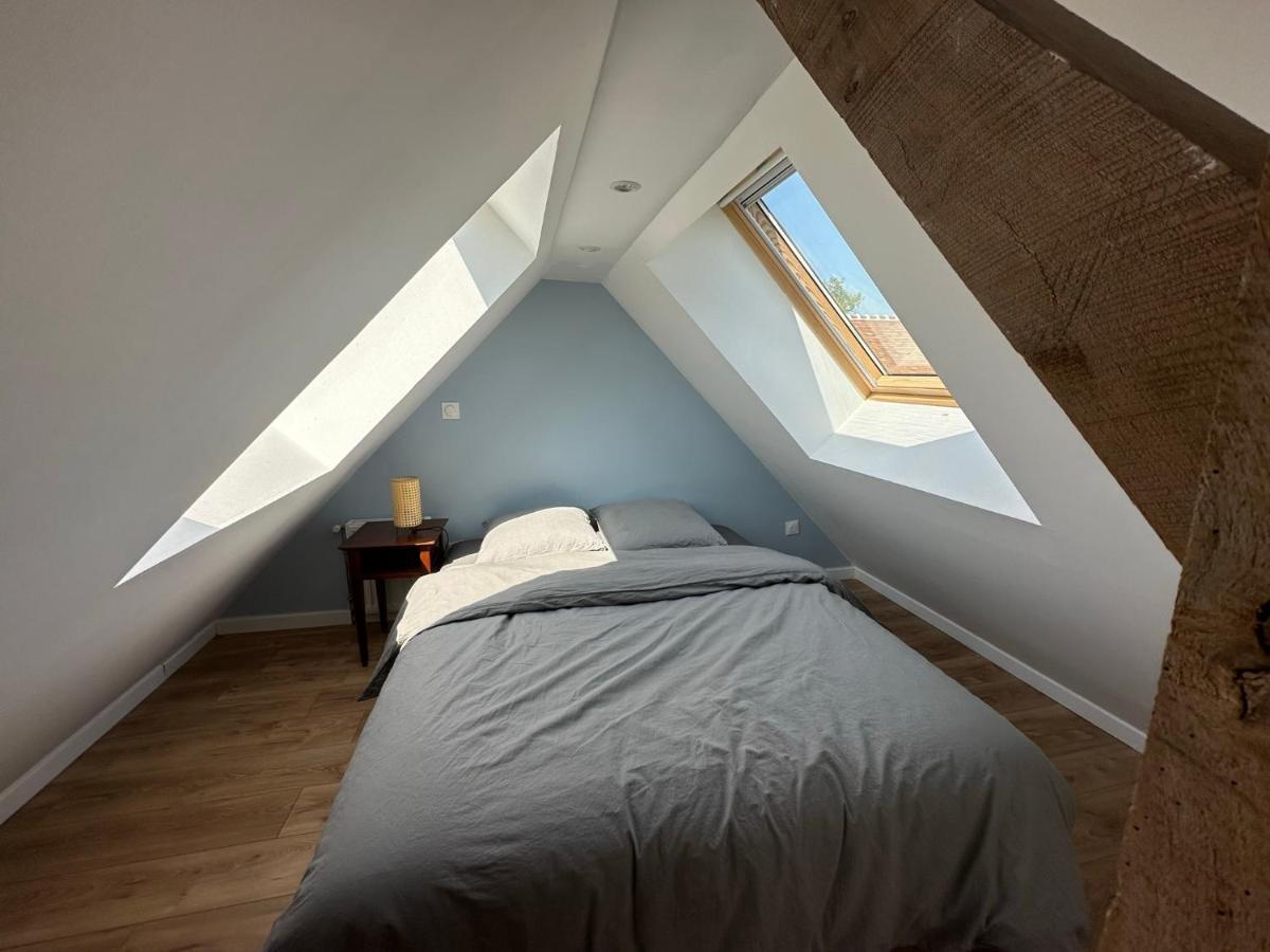 Gite Confortable Au Milieu Des Pres - La Ferme De Montigny Neauphe-Sur-Dive Εξωτερικό φωτογραφία